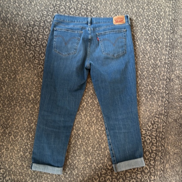 Levi’s Boyfriend Jeans - Picture 5 of 11